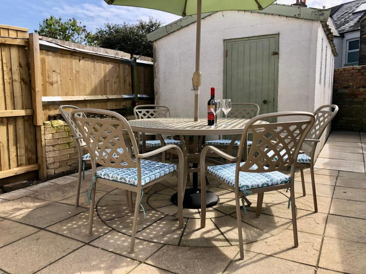 House With Parking, Short Stroll To Quay, Shops And Restaurants Villa Poole Luaran gambar